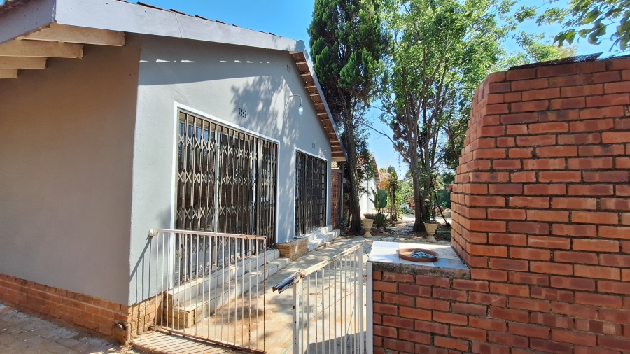 4 Bedroom Property for Sale in Riebeeckstad Free State